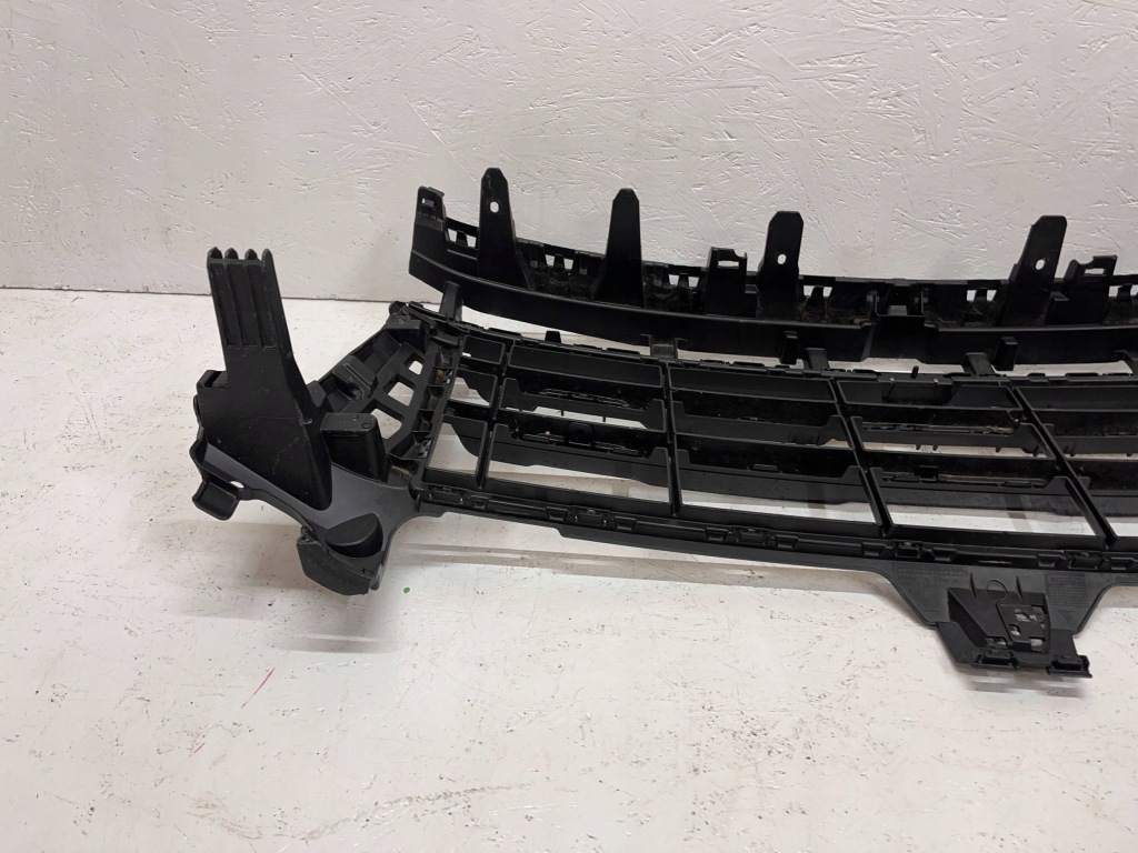 Porsche cayenne s 3 рестайлінг  9y0 2023- решітка бампер перед 9y0807683as оригінал Київ