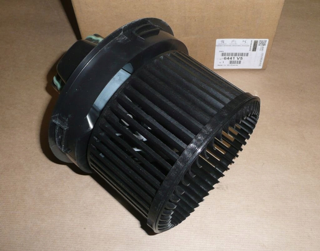 фото №1, Повітродувка обігрівач. peugeot 207