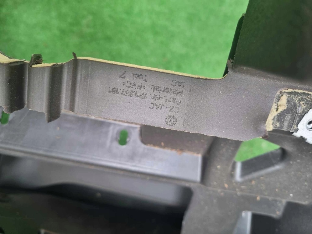 фото №11, Vw touareg ii nowa консоль приборная панель приборная панель коричневый 7p1857181 7p1858295