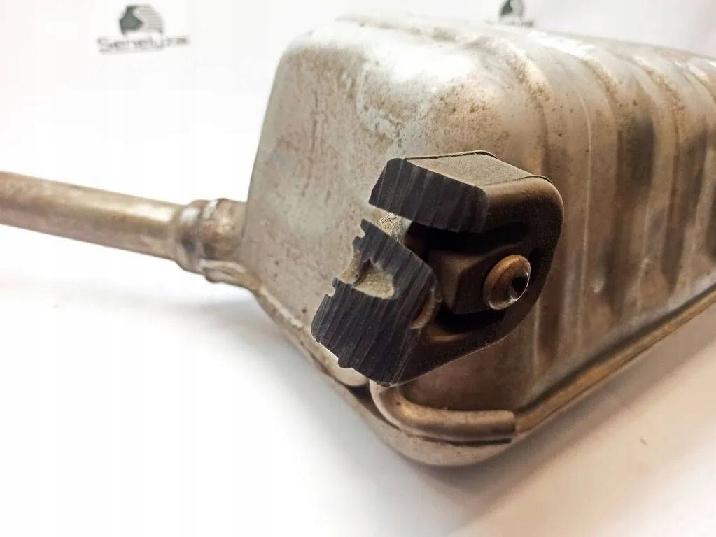 Гасник mercedes-benz slk r171 a1714911101 34308286 1.8l 2008 Доставка