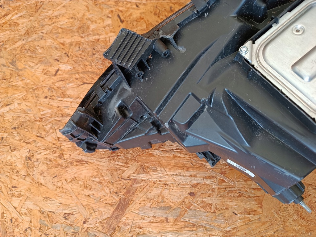 фото №14, Лампа левый перед eu led 260604183r renault clio v 5