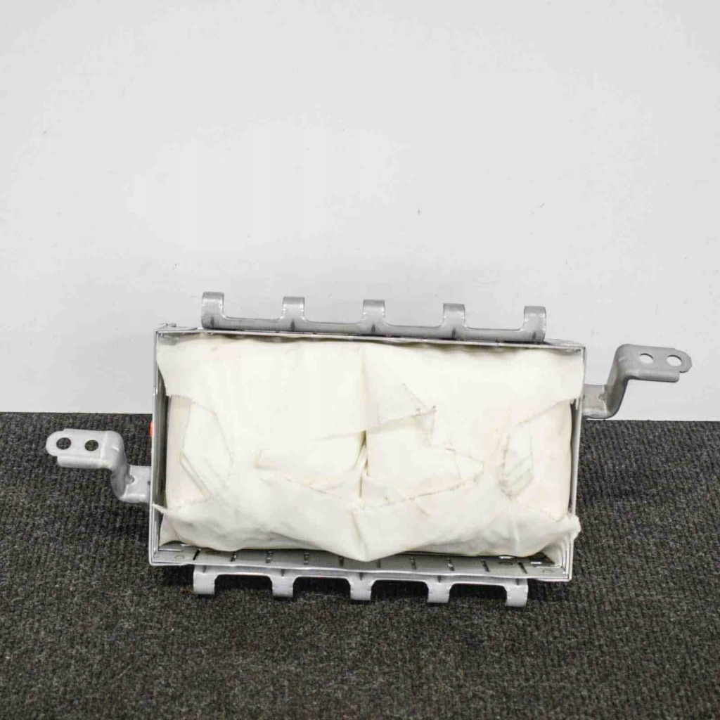 Купити Подушка подушка безпеки пасажира lexus rx _u3_ d00246306p0c 3744252 3.3l 155kw