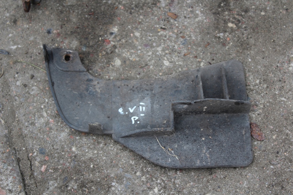 фото №9, Бризковик правий lub лівий задня захист поріг corolla verso ii