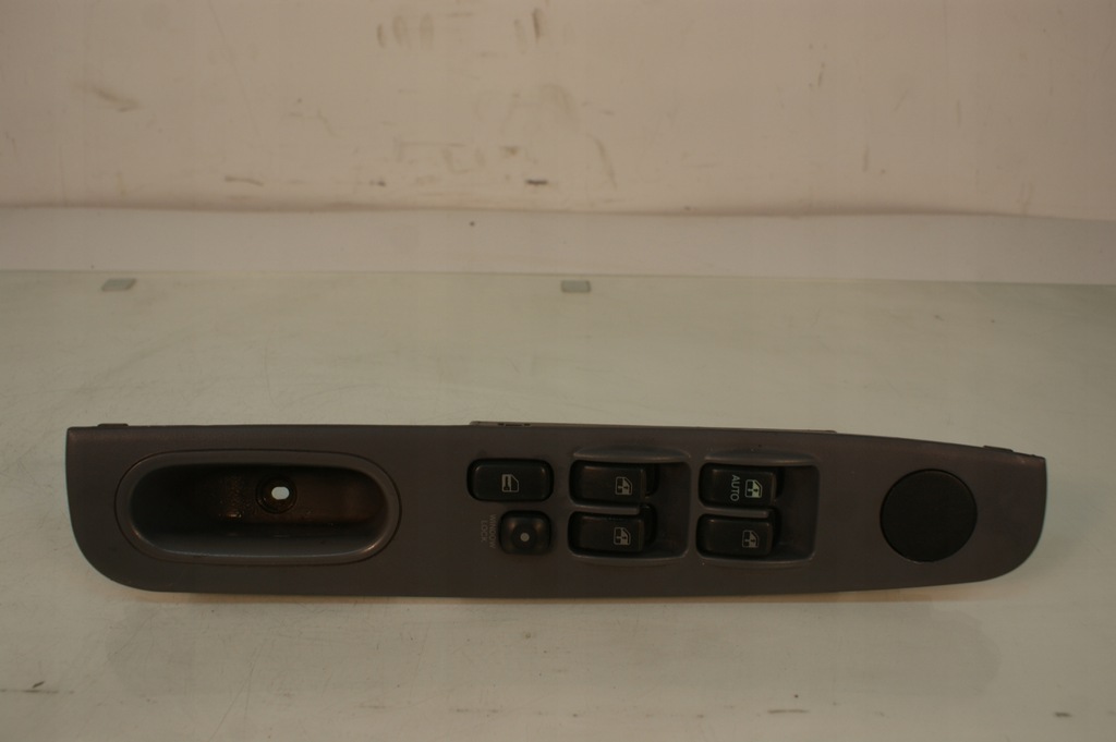 фото №7, Перемикач вікон панель лівий перед hyundai sonata