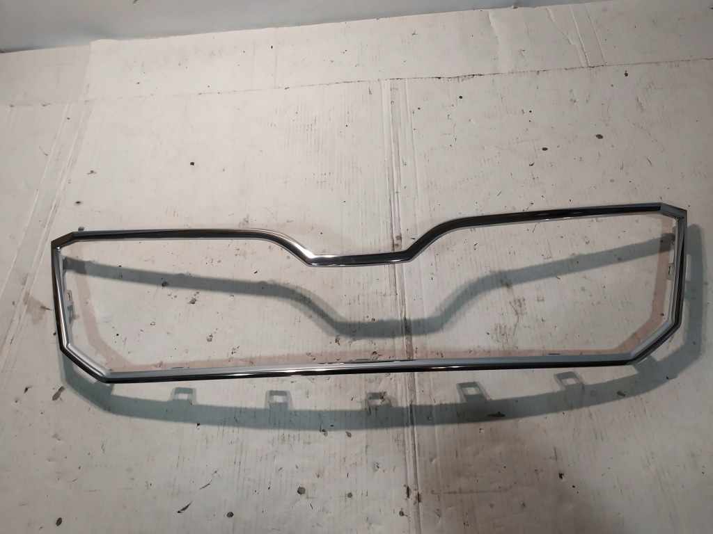 фото №1, Хром решітка молдинг skoda superb iii