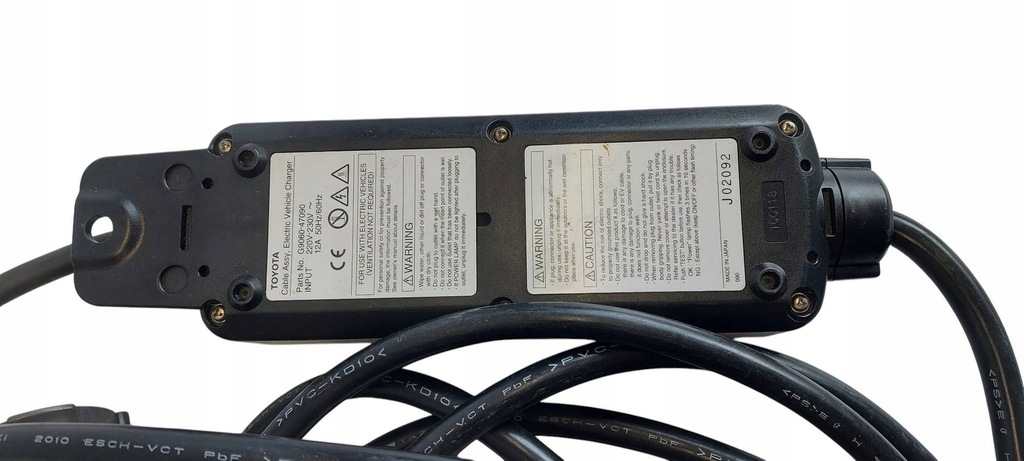 фото №5, Toyota prius plug in зарядний пристрій шланг g9060-47370