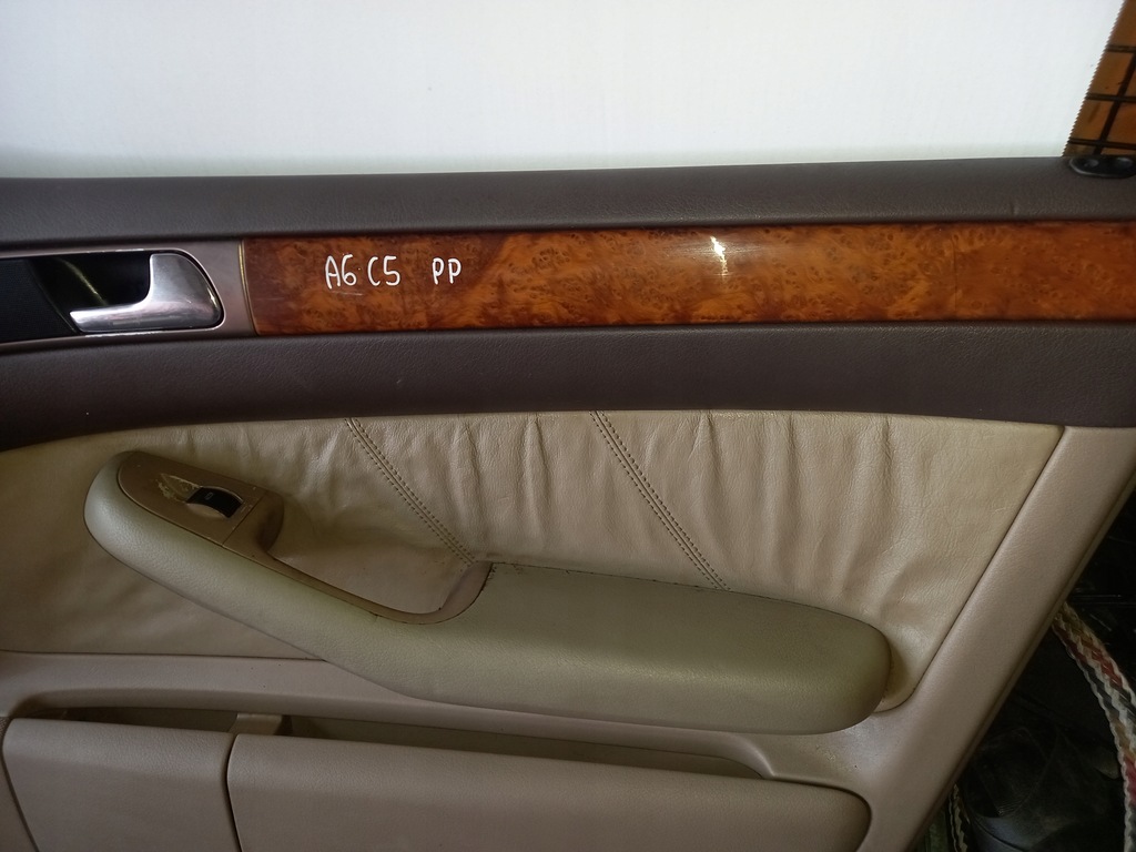 фото №6, Audi a6 c5 комплект обшивка дверей дверь обшивки обшивка обивка