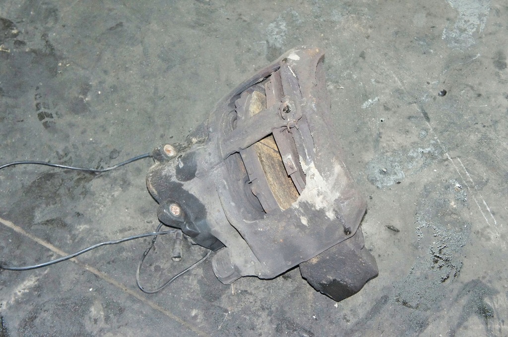 фото №6, Jp188 iveco stralis as440 10.3d суппорт левый перед