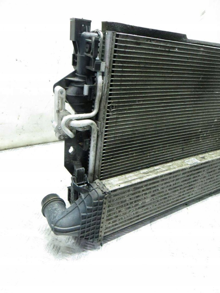 фото №8, Volvo v40 ii 2.0d вентилятор радиатора радиатор kpl