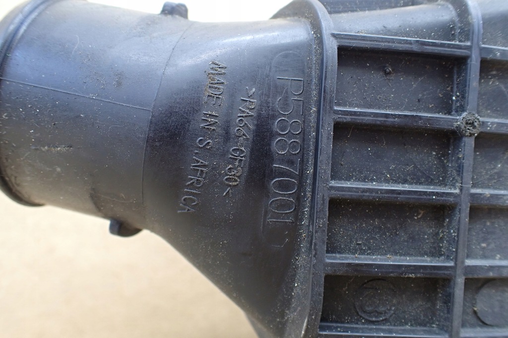 фото №9, Радіатор інтеркулер p5887001 dodge journey 2.0 16v crd oem mopar p5887001