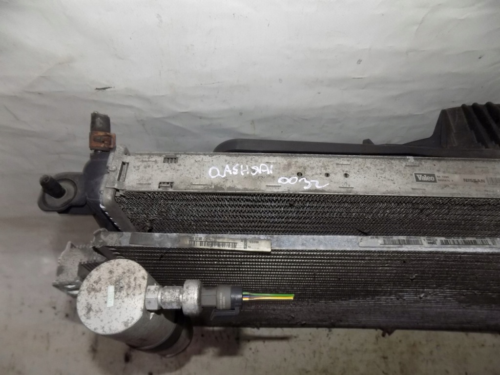 Nissan qashqai j10 1.5 радиатор воды вентилятор Недорого