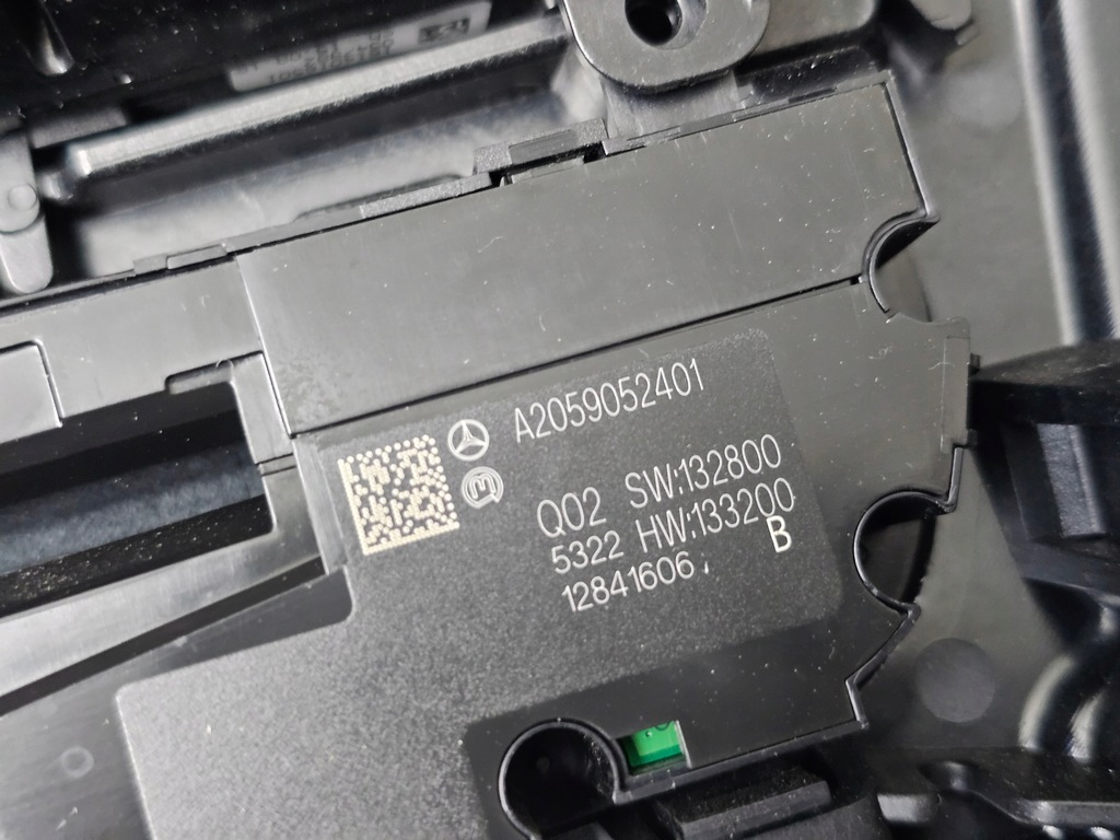 фото №14, Захист dekor панель керування консолі перемикач повітропровід mercedes w205 c