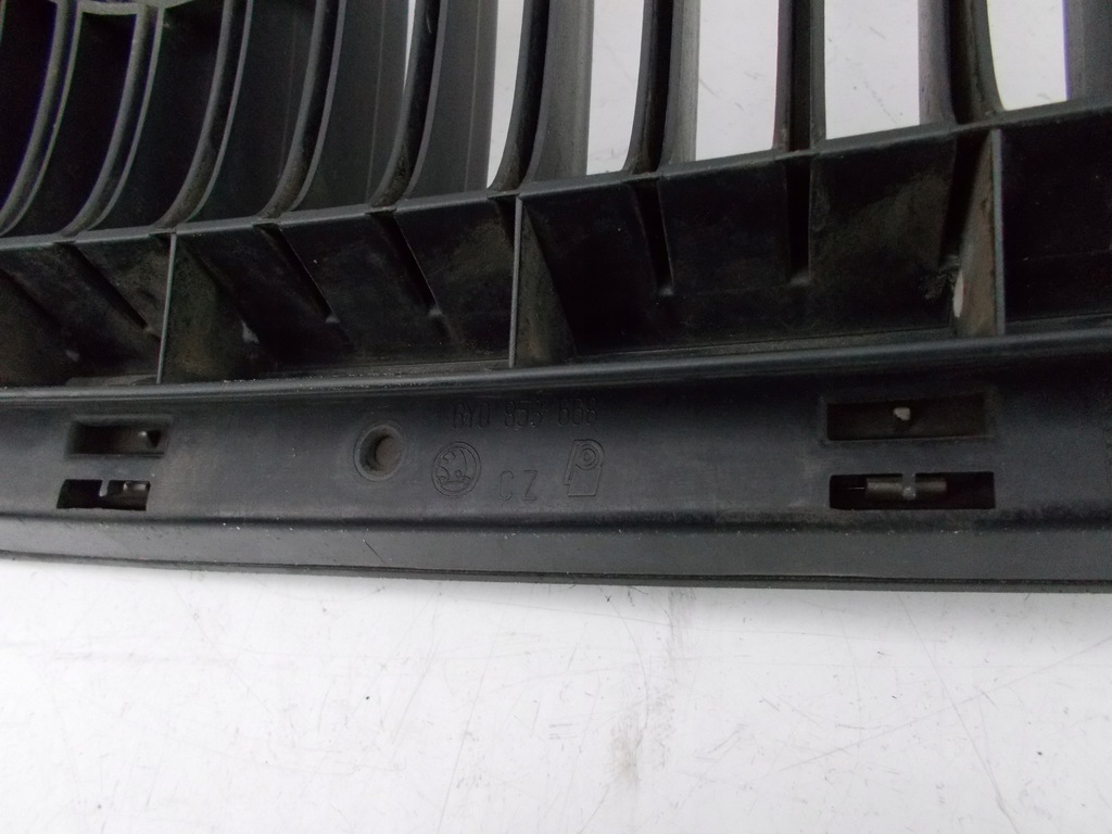 фото №8, Решётка радиатора решётка радиатора значок skoda fabia i 9910