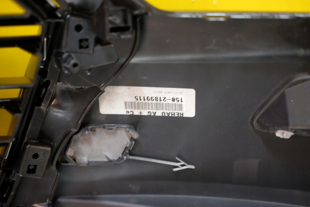 фото №12, Audi a3 8v sedan 2016- бампер перед передній решітка радіатора