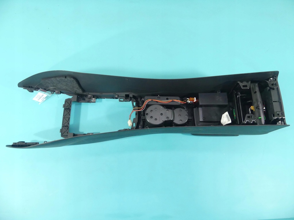 фото №10, Подлокотник туннель audi a5 i 8t europa