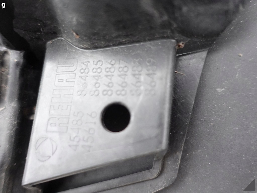 фото №10, Audi rs3 8y0 20- бампер рамка решітка радіатора решітка радіатора перед