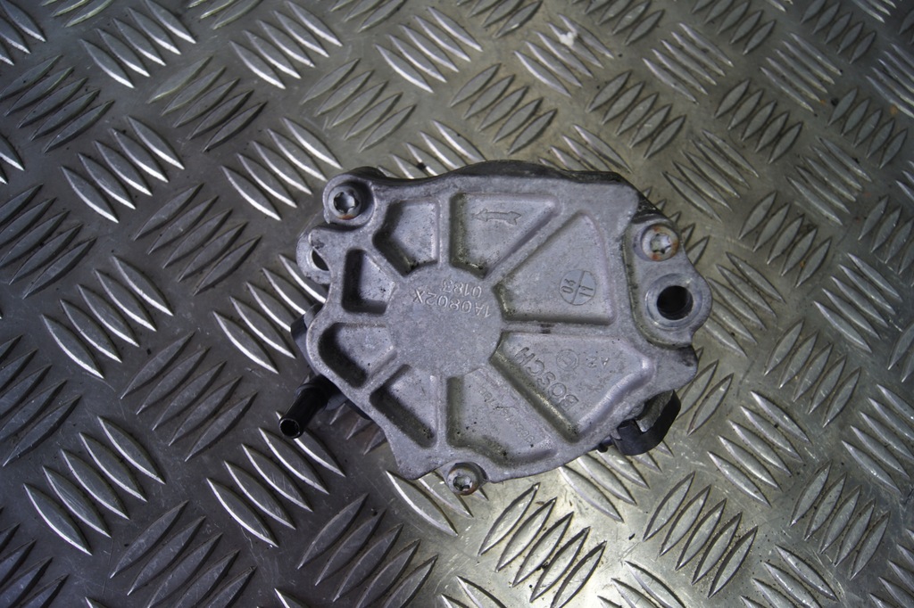 фото №1, Насос вакуум citroen ford peugeot 1.6hdi 9804021880