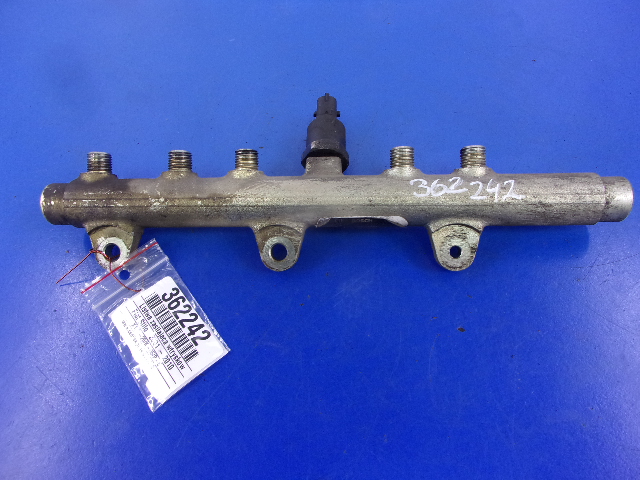 фото №1, Fiat stilo 192a1000 молдинг common rail 0445214016