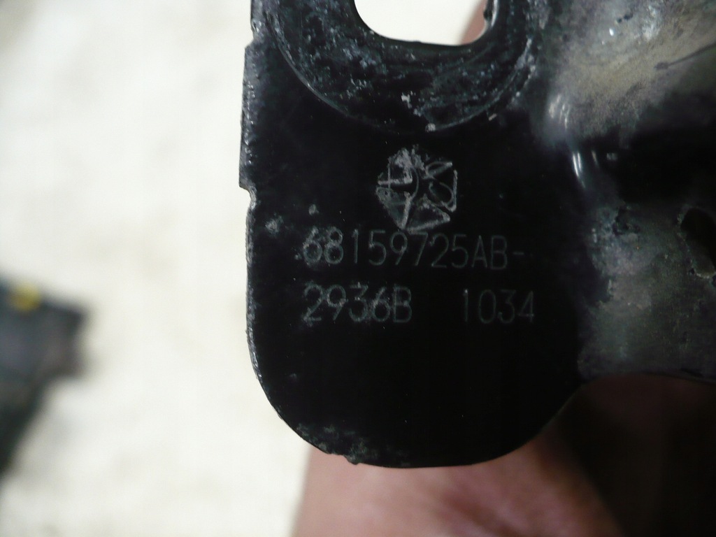 фото №6, Замок капот dodge ram iv 09-19
