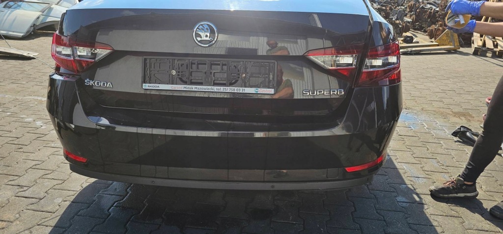 фото №1, Бампер задняя lf9r хэтчбек skoda superb iii