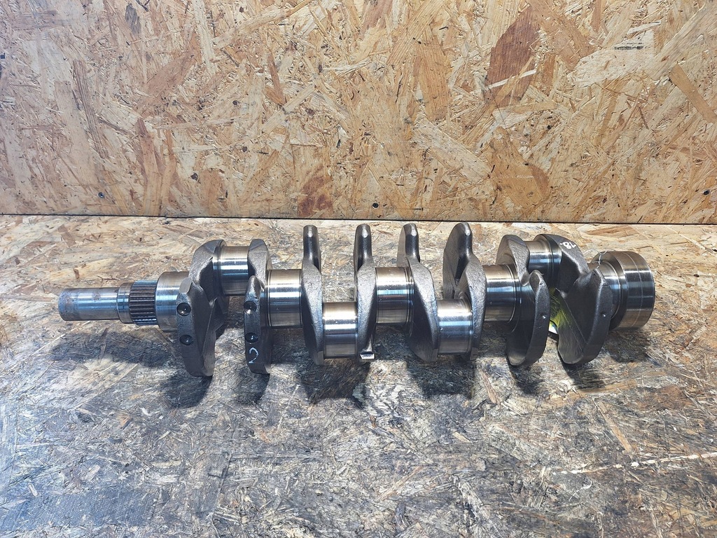 фото №6, Wał колінчастий 3l toyota 4-runner n120 88-91 2.8 d номінал