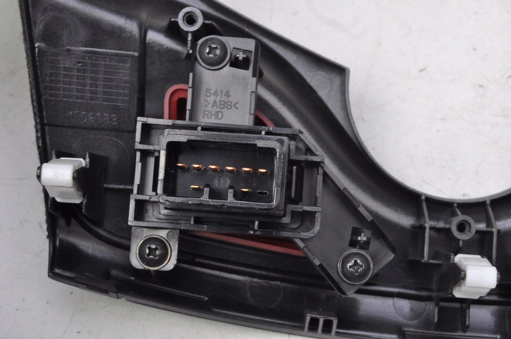 фото №10, Hyundai i30 рамка радио решётка