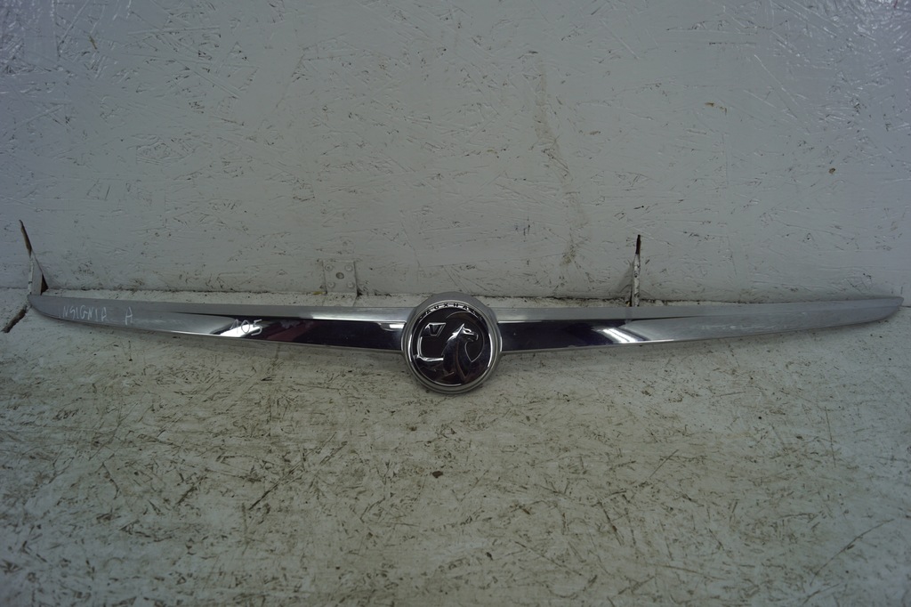 фото №1, Накладка задня insignia a