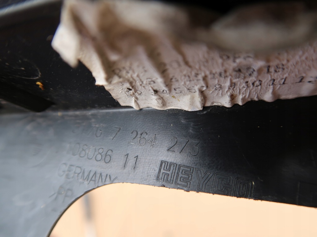 Bmw 7264273 7264274 накладка крила bmw f80 f30 Зі Шроту