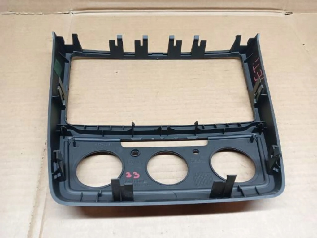 фото №2, Рамка радіо кондиціонера 5l0858069g skoda yeti 5l