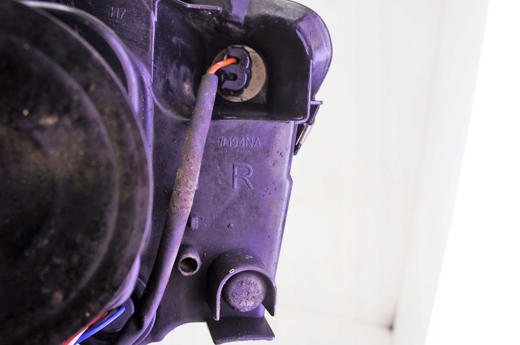 фото №7, Ok058 chrysler pacifica i лампа правий перед