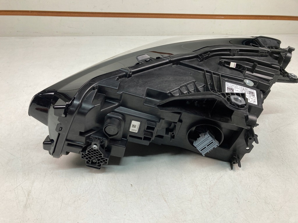 фото №9, Лампа правая передняя bmw 2 u06 full led 5a42248-08