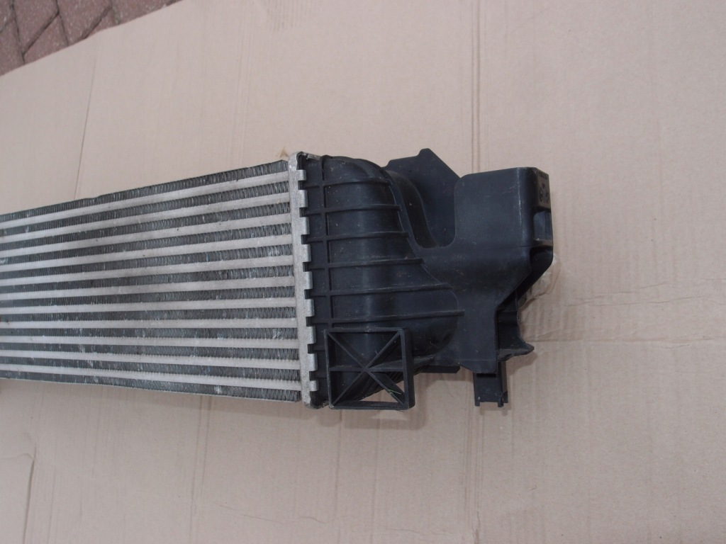 Интеркулер bmw 1 f40 2.0d 7617598 Киев