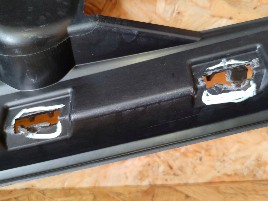 фото №7, Renault twingo ii lift усилитель решетка решётка