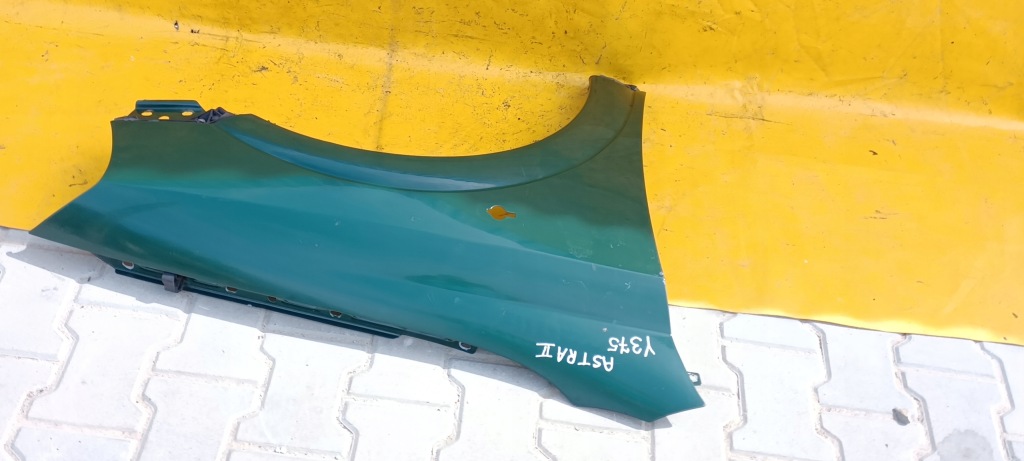 Крыло  правый  перед opel astra 2 лак y375 Оригинал