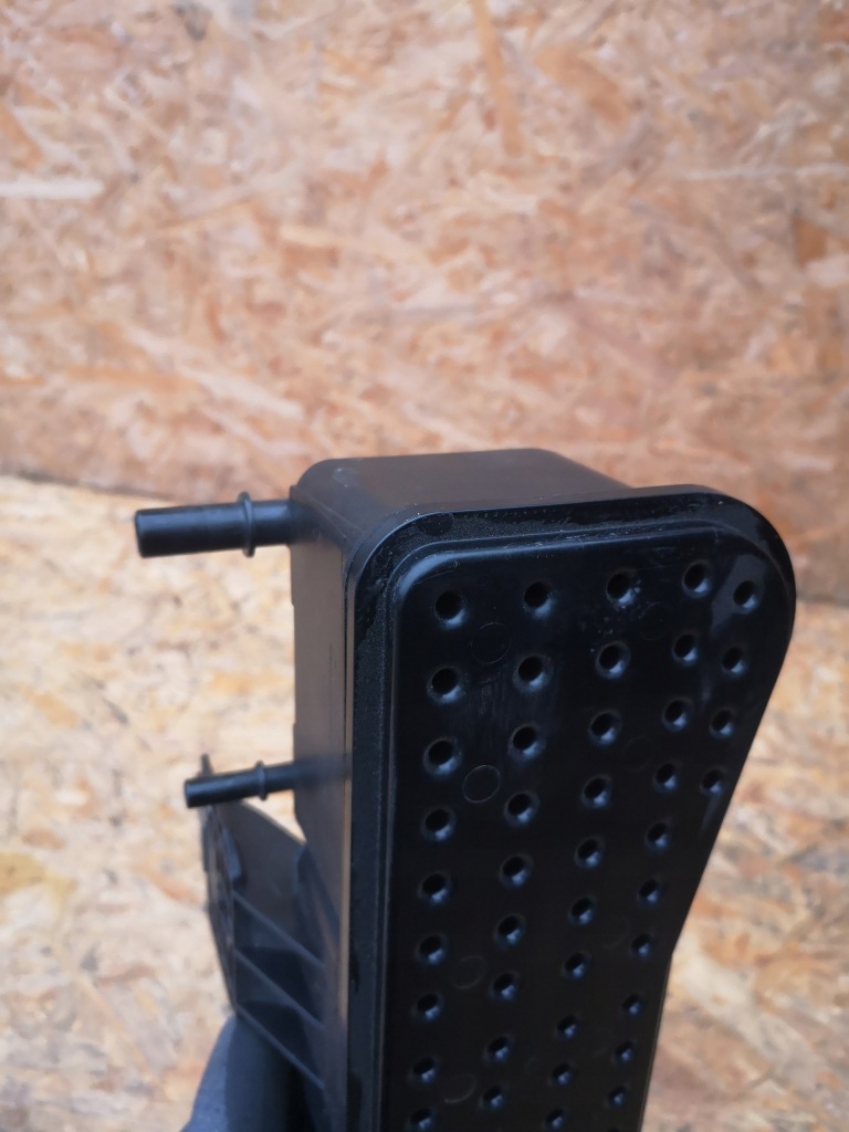 фото №7, Peugeot 208 ii фильтр угольный 9829656180 1.2 thp