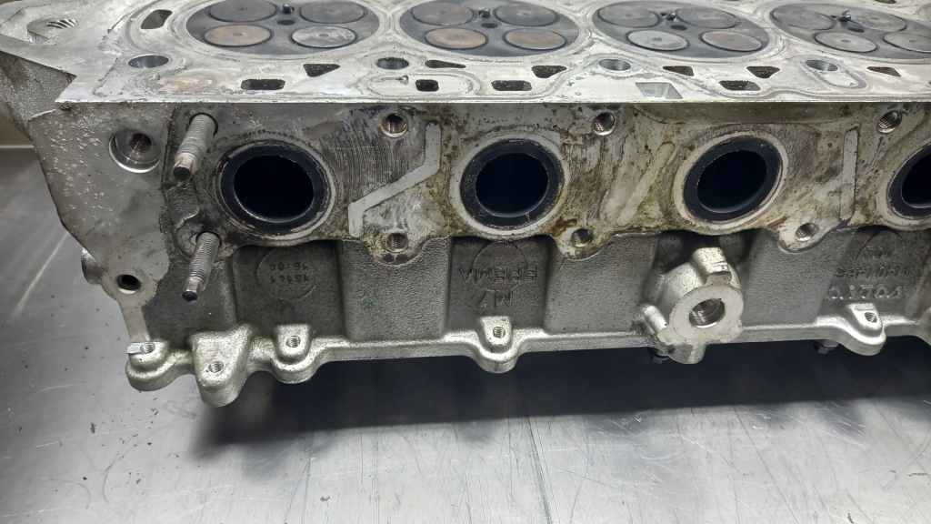 фото №5, Головка двигуна 31401466 002 volvo 2.4 d5 d5244t15