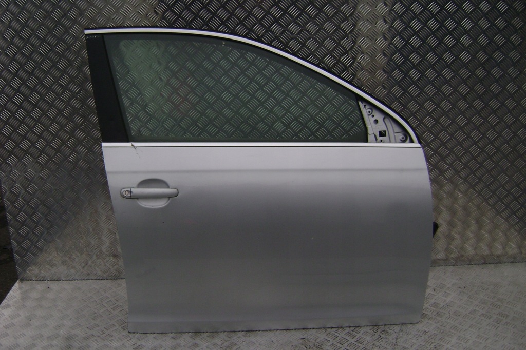 фото №1, Vw golf vi kombi - двері передні праве la7w