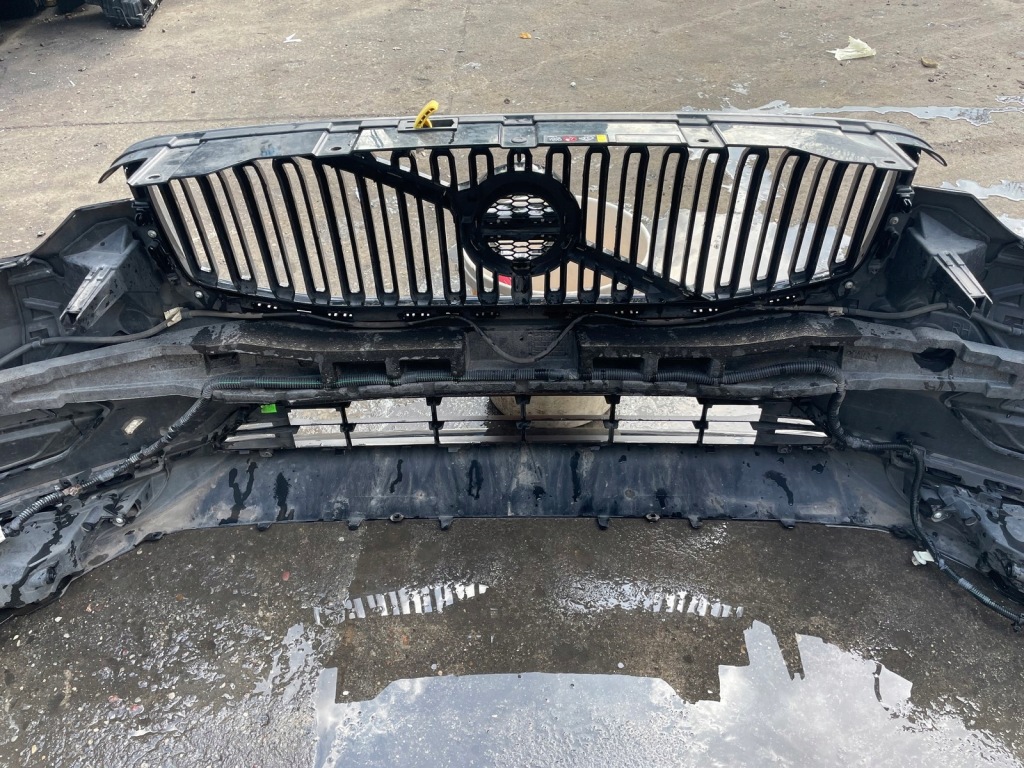 фото №15, Volvo xc60 ii бампер перед передній kompletny омивачі колір 019