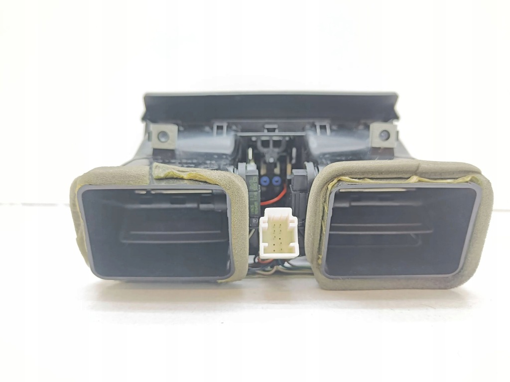 фото №9, Bmw 7 f01 f02 f03 f04 2014 решётка обдув задняя туннель среднего