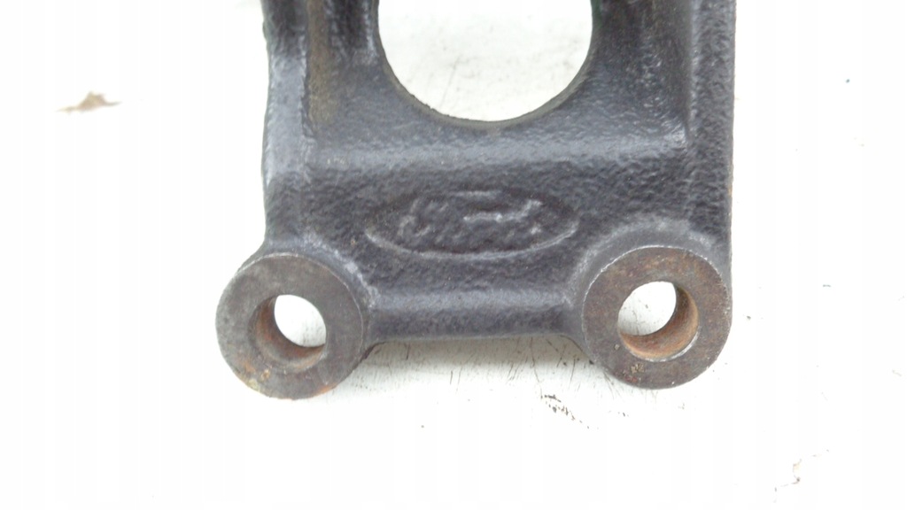 фото №3, Кронштейн опора полуось 2.0 tddi ford mondeo mk3
