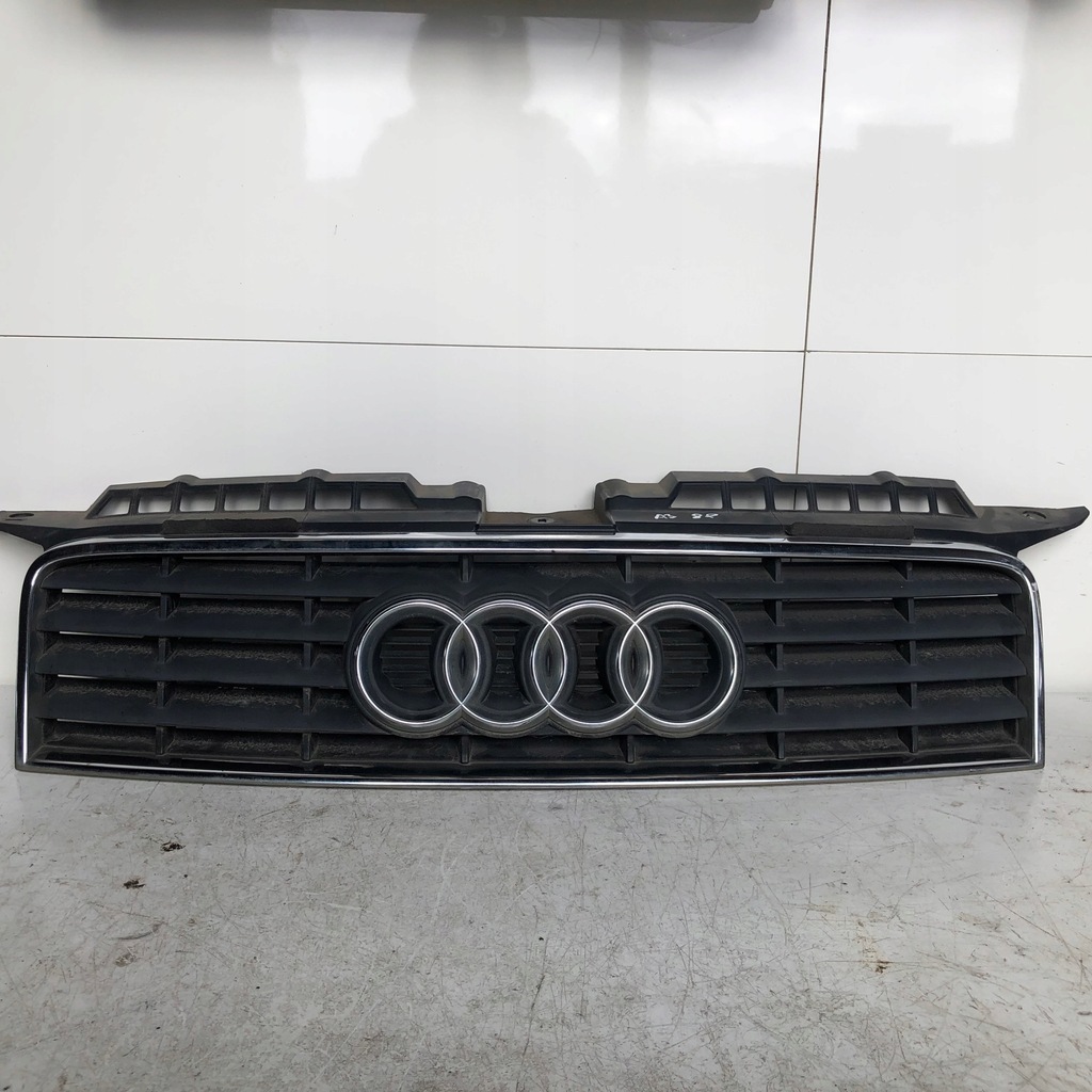 фото №1, Решётка радиатора решётка радиатора audi a3 8p