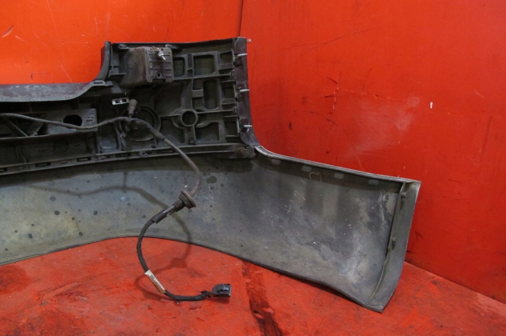 фото №13, Audi a4 b6 8e5 бампер задня pdc kombi avant lz5l