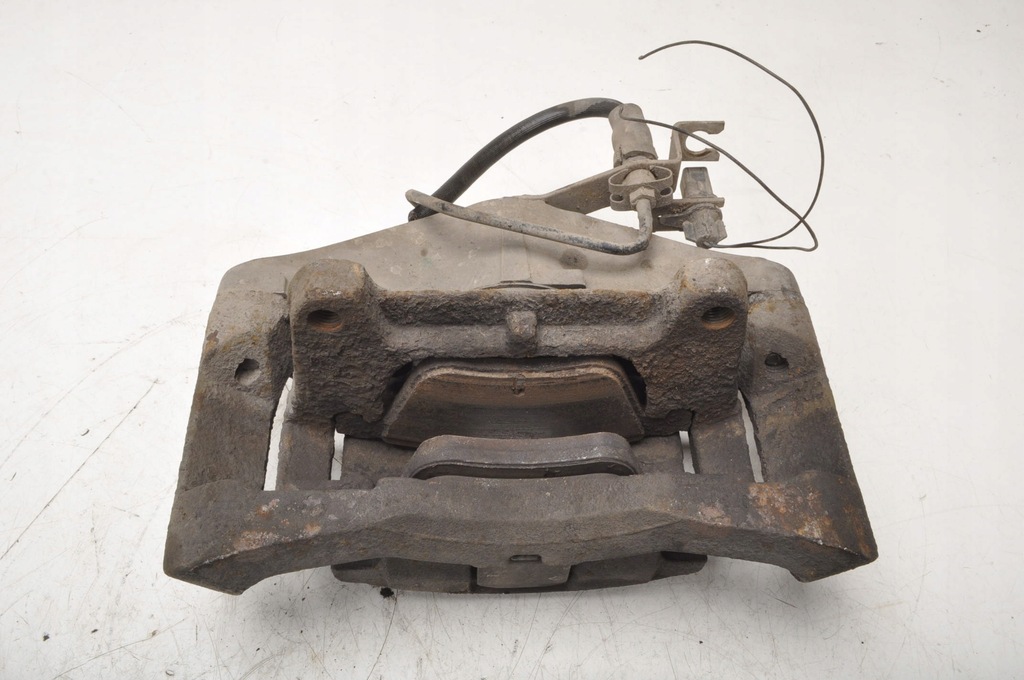 фото №5, Audi a4 b7 2.0 tfsi суппорт тормозной левый перед