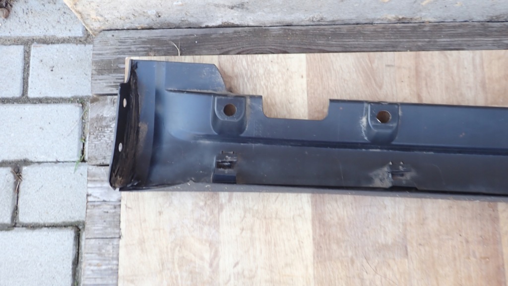 Молдинг накладка порог правый  smart forfour 454 a4547540205 a4547540405 Доставка