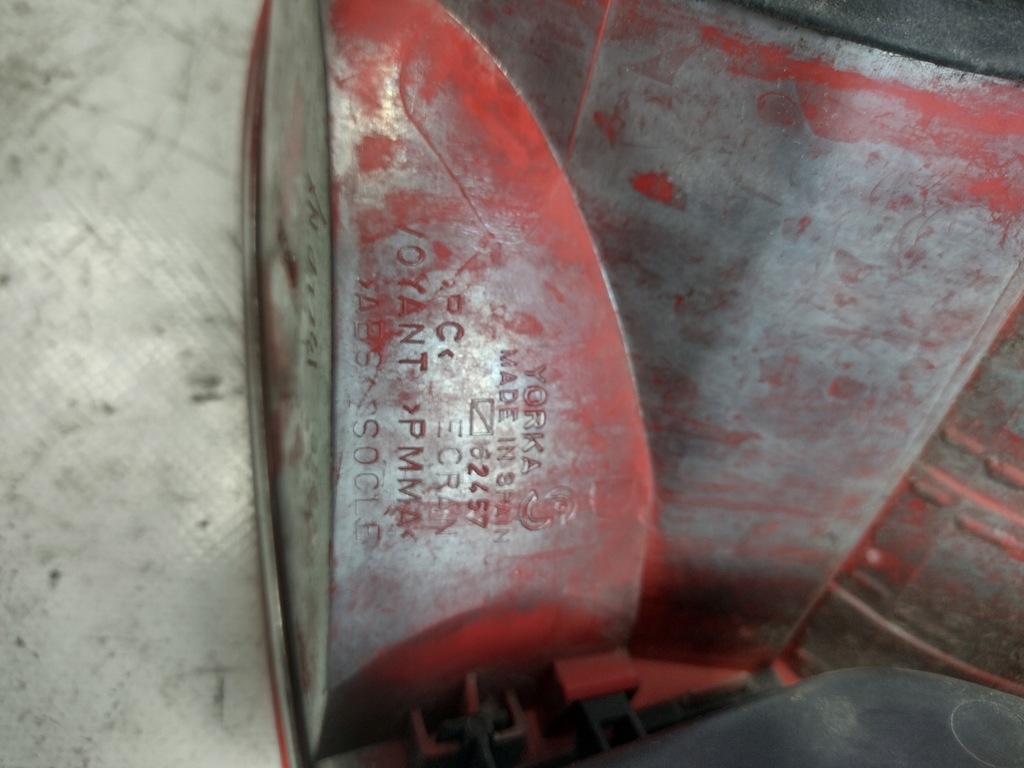 фото №10, Лампа права задня renault modus