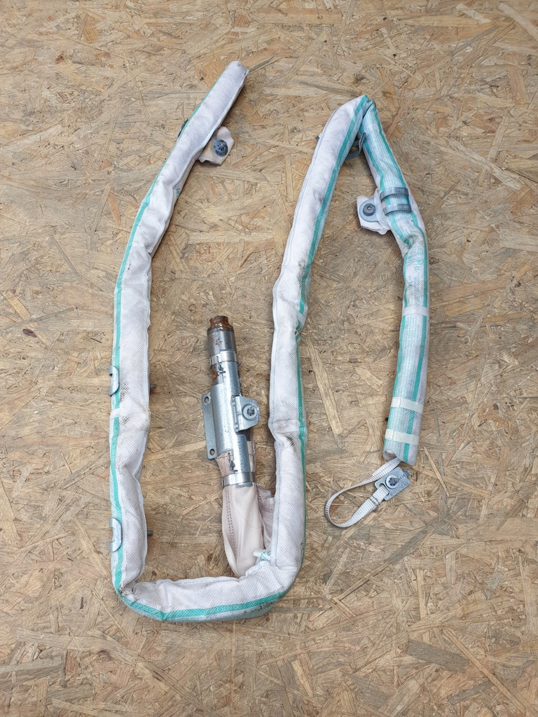 фото №1, Jaguar f pace шторка безопасности правая