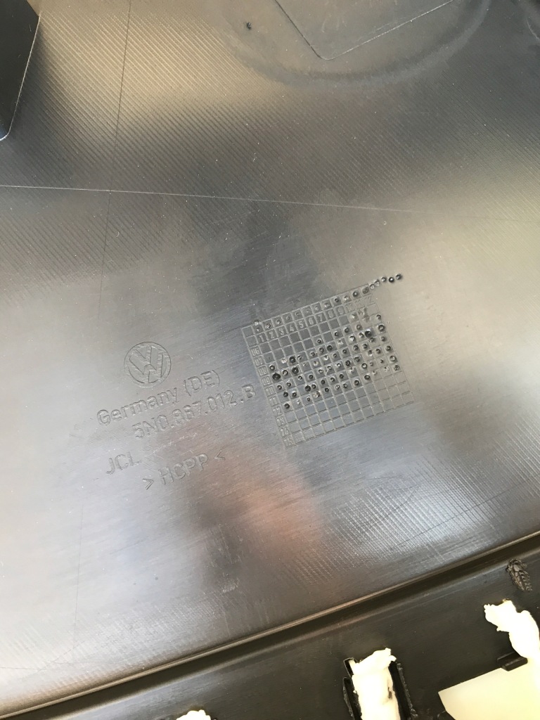 Обшивка дверь правый перед vw tiguan 5n0867012b в Украине