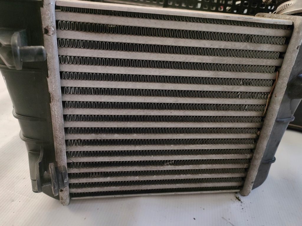 фото №5, Seat exeo 2.0 tsi радіатор інтеркулер