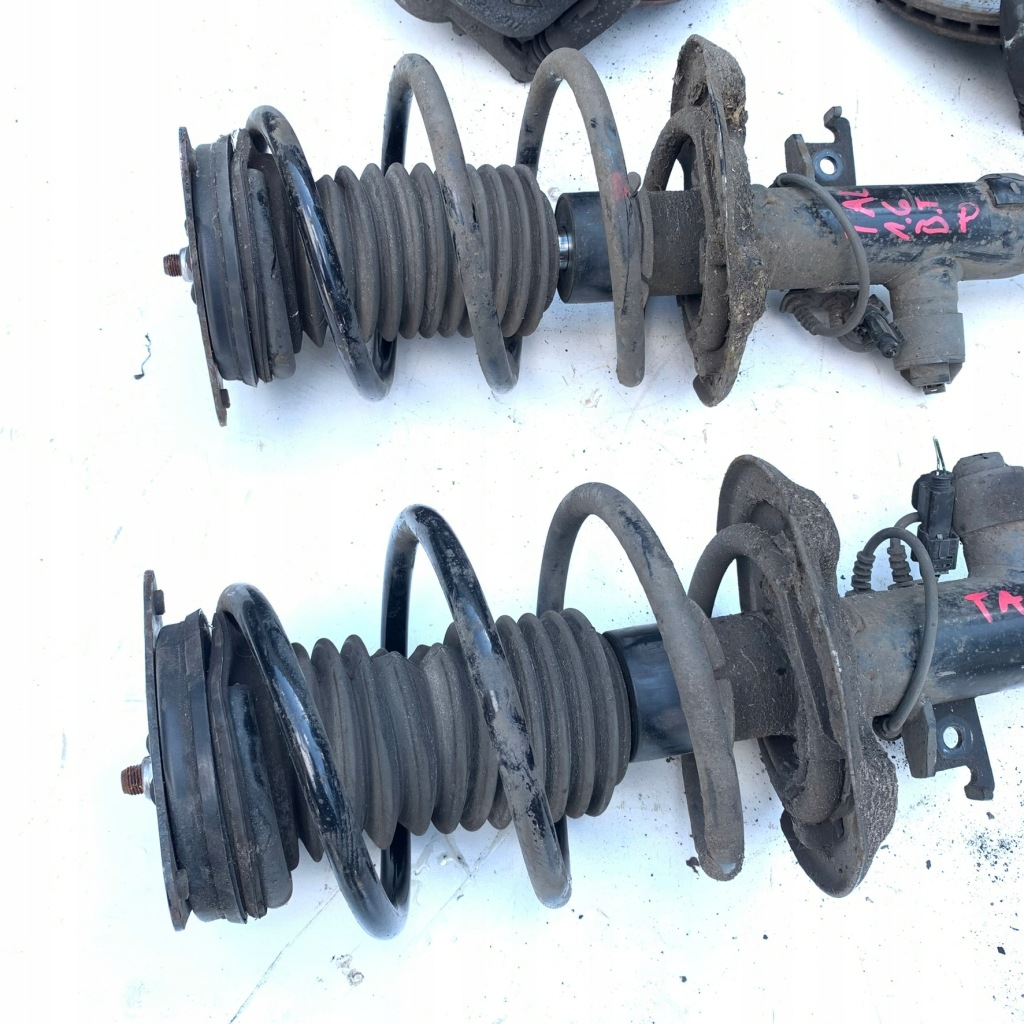 фото №3, Правая поворотный кулак ступица амортизатор 4 управление перед renault talisman 1.6 dci