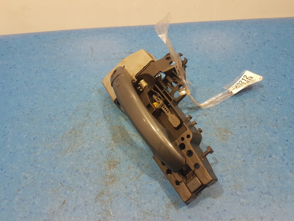 фото №4, Audi a5 8t ручка двері перед ліва lz7h